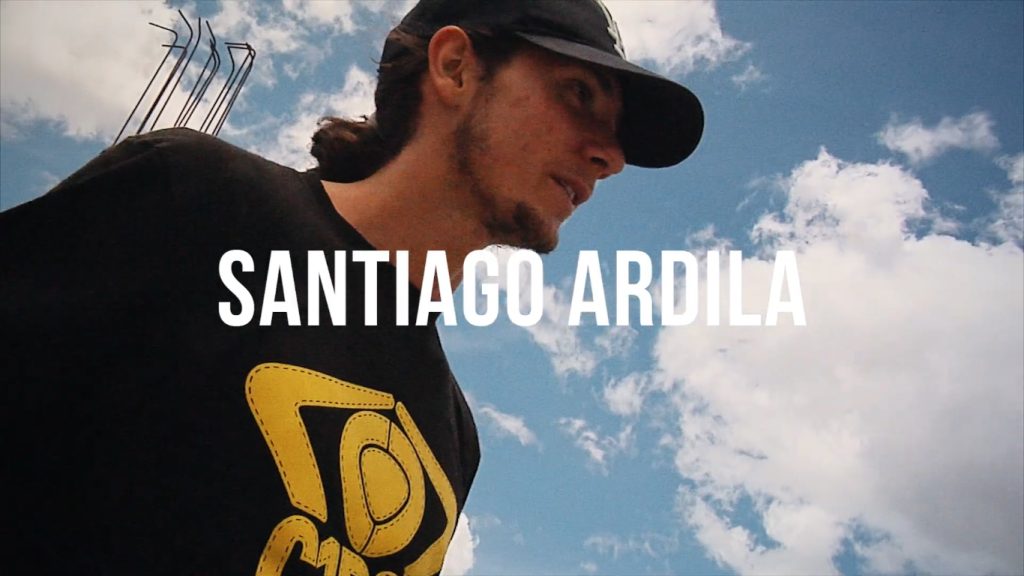 En On Board Shop siguen apostando por el talento nacional, y hoy le dan la bienvenida a un nuevo integrante, Santiago Ardila. Directamente, desde Tocancipá, en la sabana de Bogotá...